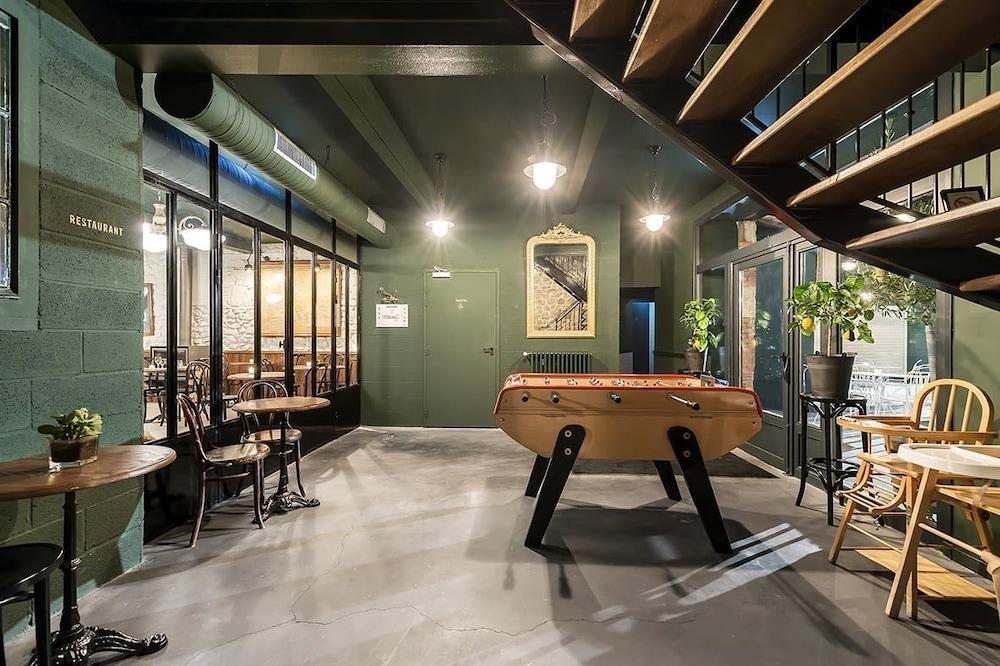 Urban Style Hotel Des Carmes Aurillac Dış mekan fotoğraf