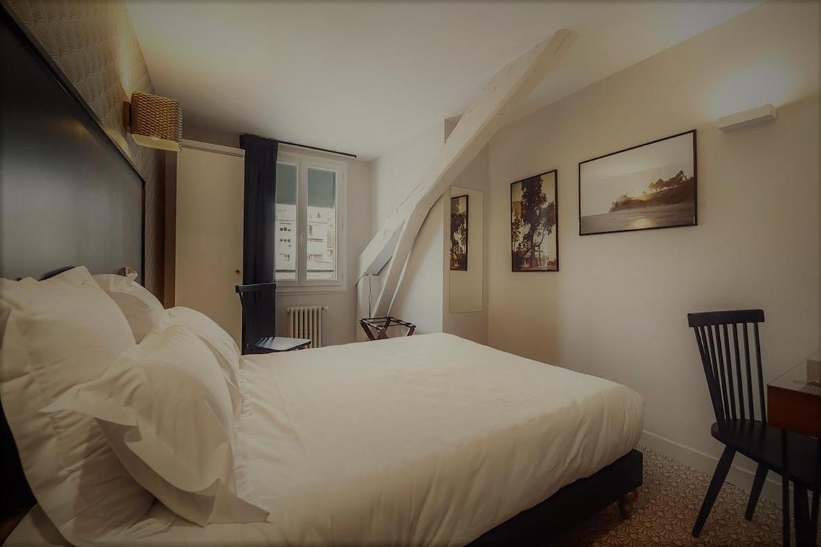 Urban Style Hotel Des Carmes Aurillac Dış mekan fotoğraf